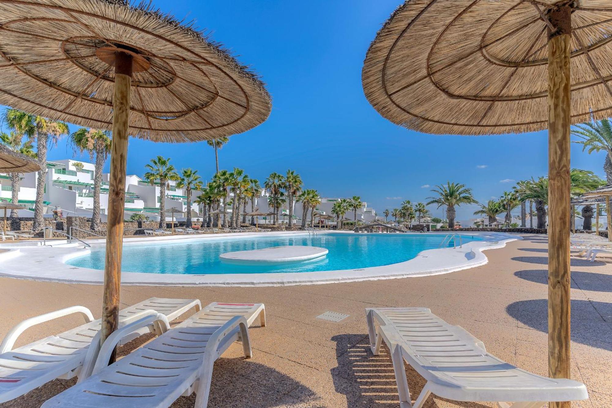 Fantastico Apartamento Con Terraza Y Vistas Al Mar Costa Teguise Exterior photo