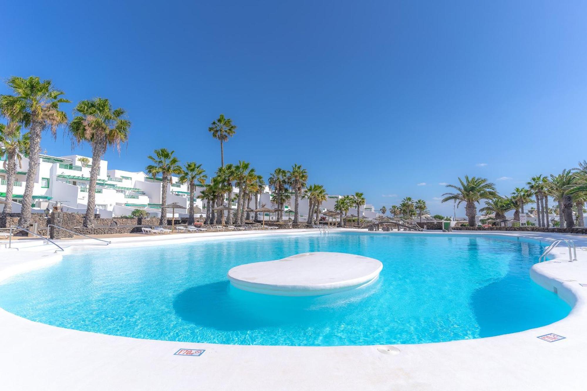 Fantastico Apartamento Con Terraza Y Vistas Al Mar Costa Teguise Exterior photo