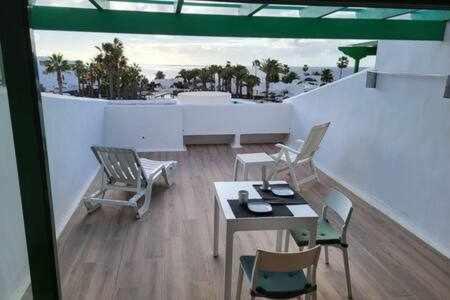 Fantastico Apartamento Con Terraza Y Vistas Al Mar Costa Teguise Exterior photo